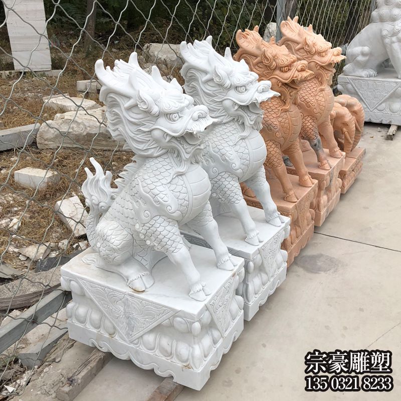 庭院大理石石雕麒麟到时 庭院大理石石雕麒麟到时