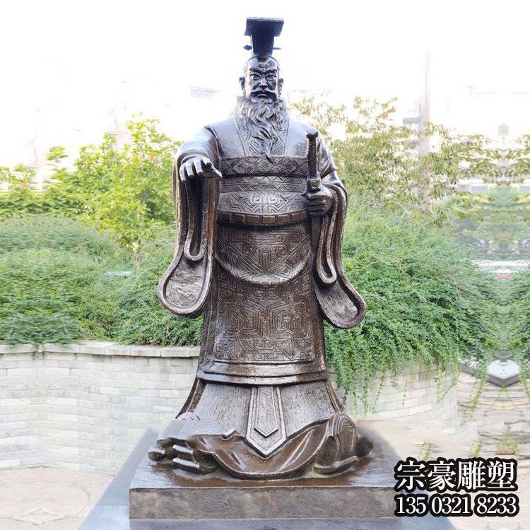 古代帝王铜雕像