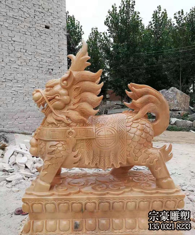 晚霞红大理石麒麟石雕