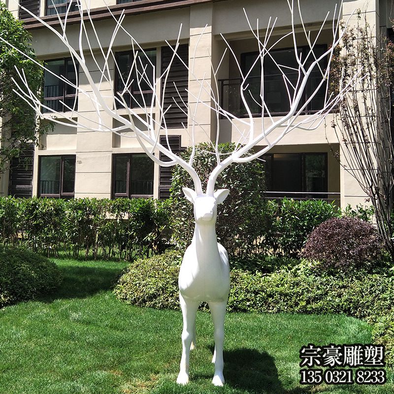 玻璃钢树枝梅花鹿雕塑