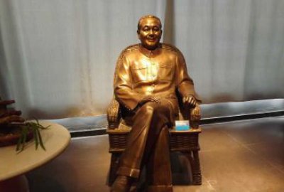 邓小平铜雕塑