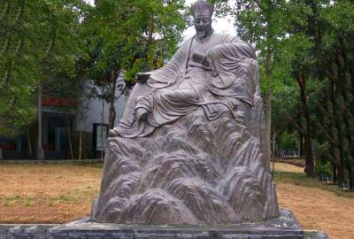 历史名人欧阳修铸铜雕像