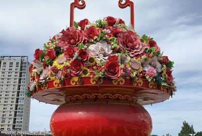 玻璃钢大花篮，国庆节日庆典花篮雕塑